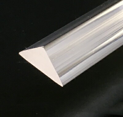 アクリル三角棒サイズ(4×4)長さ(1000ミリ)