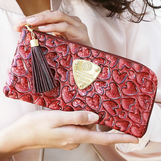 赤のお財布でポジティブになれちゃう レディースブランドの赤いお財布おすすめ30選