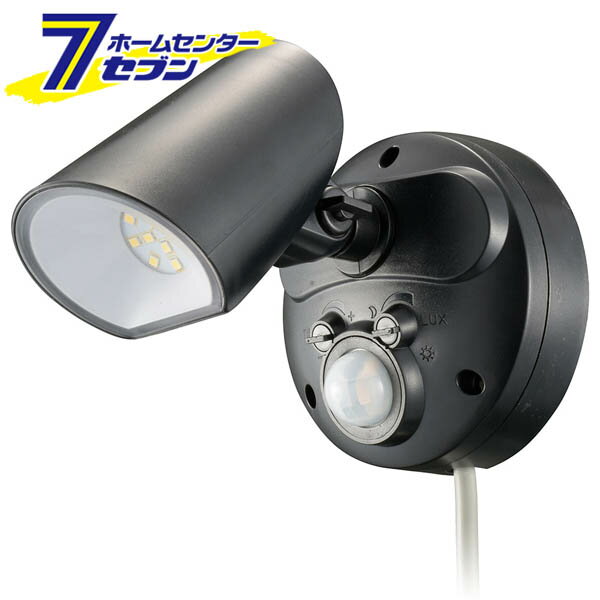 「オーム電機 monban LEDセンサーライト 1灯 [品番]06-4287 LS-AS1000K4-K 」は株式会社ホームセンターセブンが販売しております。メーカーオーム電機品名monban LEDセンサーライト 1灯 [品番]06-4287 LS-AS1000K4-K 品番又はJANコードJAN:4971275642874サイズ-重量650g商品説明● 明るさ強力1000ルーメン● 雨に濡れる場所で使用できます● 点灯開始照度・点灯時間の調整ダイヤル付き● 家庭用100V電源タイプ● 赤外線センサーで人を検知しライトが点灯● 光源は白色LEDを12個使用● ライトの首が動き、お好みの位置を照らすことができます● 弊社別売クランプセット（品番：07-8285／型番：OSE-SCS1D）で 柱に取付可能■ 検知方式：赤外線受動式■ 使用電源：AC100V 50／60Hz■ 消費電力：約10W（待機時 約1W）■ 光源：白色LED（全光束 約1000ルーメン）■ 点灯保持時間：約10秒〜約4分■ 外来固形物に対する保護・水に対する保護：IPX4（あらゆる方向からの水の飛まつに対する保護等級）※JIS C0920：2003による■ 使用周囲温度範囲：-5℃〜+45℃■ 質量：約570g（電源コード含む）■ 外形寸法：幅110×高さ130×奥行170mm（電源コード除く）■ 電源コード長：約3.0m■ 付属品：コンクリート用スリーブ2本、ネジ2本、ワッシャー2個、取扱説明書※パッケージ、デザイン等は予告なく変更される場合があります。※画像はイメージです。商品タイトルと一致しない場合があります。《セキュリティ・防災用品:センサーライト》商品区分：原産国：CHINA 広告文責：株式会社ホームセンターセブンTEL：0978-33-2811