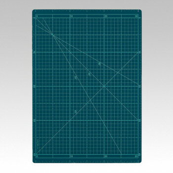 クロバー カッティングマット 45×32cm 57-643【メーカー直送：代金引換不可：同梱不可】【北海道・沖縄..