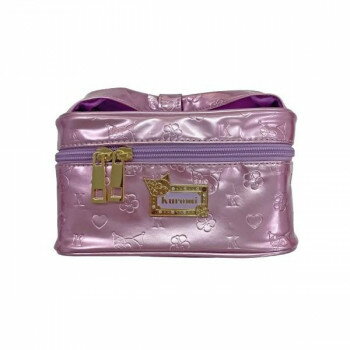 ※パッケージ、デザイン等は予告なく変更される場合があります。※画像はイメージです。商品タイトルと一致しない場合があります。ビジューたっぷりの豪華なエポメタルが派手カワ。ギャルっぽツヤツヤエナメル×モノグラム型押し、ゴージャスかわいいシリーズ...