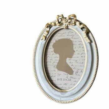 ※パッケージ、デザイン等は予告なく変更される場合があります。※画像はイメージです。商品タイトルと一致しない場合があります。シックなグレーホワイトにゴールドの縁取り。透けたリボンのレリーフが高級感を演出します。白箱入りでプレゼントにもおススメ...