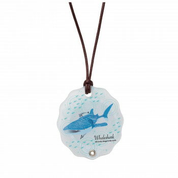 イシグロ ペンダントルーペ ジンベエザメ 16153【メーカー直送：代金引換不可：同梱不可】【北海道・沖縄・離島は配達不可】