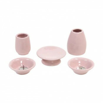 ※パッケージ、デザイン等は予告なく変更される場合があります。※画像はイメージです。商品タイトルと一致しない場合があります。手元供養品としてお使い下さい。女性に人気のピンク色です。サイズローソク皿/香皿:W6×H2cm、供物皿:W7×H2.5cm、水入れ:W4×H5cm、花立:W5×H6cm、ローソク立:W2×H1.3cm、香立:W2×H0.4cm個装サイズ：19×19×6cm重量個装重量：1000g素材・材質陶器(ローソク立/香立:合金)セット内容水入れ×1、供物皿×1、花立×1、ローソク立×1、ローソク皿×1、香立×1、香皿×1生産国中国広告文責:株式会社ホームセンターセブンTEL:0978-33-2811※パッケージ、デザイン等は予告なく変更される場合があります。※画像はイメージです。商品タイトルと一致しない場合があります。fk094igrjs