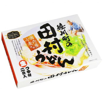 ※パッケージ、デザイン等は予告なく変更される場合があります。※画像はイメージです。商品タイトルと一致しない場合があります。国内産小麦100%使用した麺に生タイプの讃岐うどんがついに登場。モチモチ感+弾力感を兼ね備えた麺に仕上がりました。田村のかけつゆは、いりこダシが効いたあっさりつゆです。※本製品は店主監修のもと、お店の味を再現したものです。※画像はイメージで、具材は入っておりません。内容量(麺200g×1個、つゆ40g×2個)×10個セットサイズ14×20.5×4.5cm個装サイズ：31.0×68.0×25.5cm重量個装重量：10500g仕様賞味期間：製造日より120日生産国日本広告文責:株式会社ホームセンターセブンTEL:0978-33-2811※パッケージ、デザイン等は予告なく変更される場合があります。※画像はイメージです。商品タイトルと一致しない場合があります。原材料名称：生うどん【麺】小麦粉(国内製造)、還元水飴、食塩/加工澱粉、酒精、(一部小麦を含む)【つゆ】(しょうゆ(国内製造)、還元水あめ、食塩、合わせだし(いわし煮干し、さば節、かつお節)、煮干しエキス、砂糖、昆布エキス、煮干し粉末/ 調味料(アミノ酸等)、酒精、増粘剤(キサンタン)、カラメル色素、酸味料、(一部に小麦・さば・大豆を含む) )アレルギー表示小麦、さば、大豆（原材料の一部に含んでいます）保存方法直射日光・高温多湿を避けて保存してください。製造（販売）者情報製造販売元:株式会社久保田麺業/香川県丸亀市綾歌町栗熊西1107番地1fk094igrjs