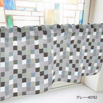 ※パッケージ、デザイン等は予告なく変更される場合があります。※画像はイメージです。商品タイトルと一致しない場合があります。カラフルなチェック柄が目を引くデザインのカフェカーテンです。※北海道・沖縄・離島は別途送料をいただきます。※受注生産品...