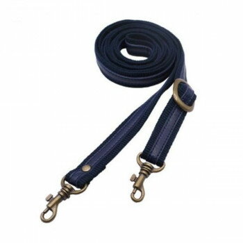 ※パッケージ、デザイン等は予告なく変更される場合があります。※画像はイメージです。商品タイトルと一致しない場合があります。バッグのデザインを邪魔しない、使いやすいカラーリングです。ビジネスバッグの修理や古くなったショルダーの交換でお気に入りのバッグをこれからもお使いいただけます。長さを調整して斜めがけにしたりカメラストラップにもオススメです。しなやかな素材で肩の負担になりにくく、使いやすい細さです。※送りカンで長さが調節可能です。サイズ全長:約80〜140cm、幅:約1.5cm個装サイズ：44.5×34.5×19.0cm重量個装重量：100g素材・材質アクリル、合成皮革金具:鉄仕様金具の色:アンティークゴールド生産国日本広告文責:株式会社ホームセンターセブンTEL:0978-33-2811※パッケージ、デザイン等は予告なく変更される場合があります。※画像はイメージです。商品タイトルと一致しない場合があります。fk094igrjs