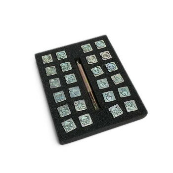 絵文字(顔文字)刻印セット 24種入り PI8156-00【メーカー直送：代金引換不可：同梱不可】【北海道・沖縄・離島は配達不可】