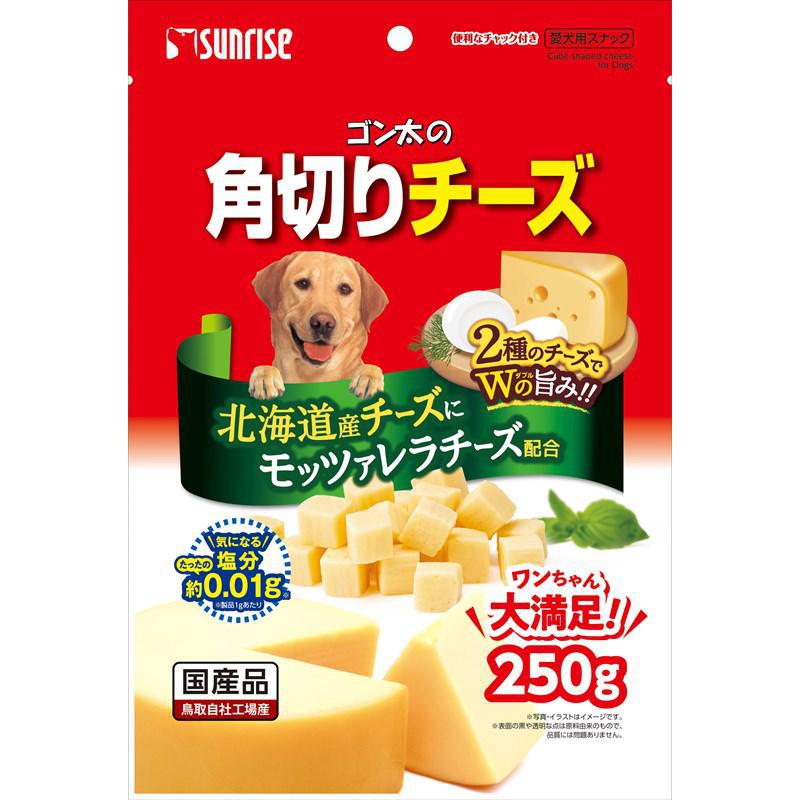 商品コード : 4973321943058商品名 : ゴン太の角切りチーズ250g風味豊かな北海道産チーズにモッツァレラチーズを配合商品説明 : ひと口サイズのチーズスナックライフステージ : 全ステージ原材料 : 乳類（チーズ等※）、でん粉類、肉類、糖類、食物繊維、増粘安定剤（グリセリン、加工デンプン）、保存料（ソルビン酸カリウム）、香料、着色料（二酸化チタン、黄4、黄5）、酸化防止剤（エリソルビン酸ナトリウム、ミックストコフェロール、ローズマリー抽出物大分類 : 犬小分類 : スナック原産国 : 日本※こちらの商品は予告なくリニューアルする場合がございます。パッケージや説明文とは異なる場合がある商品となります。新・旧のご指定やリニューアルを理由とした返品・交換はお受けできかねます。予めご了承ください。