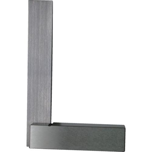 《メーカー》（株）ユニセイキ《品番》ULAY-200《特長》●使用面は精密研磨仕上げです。●部材を組み合わせる時に、相互が障害が起きないように、一定の寸法をあけております。●焼き入れ品（HS60°以上）です。●竿と台とが、特殊な接着方法により堅固な取り付けをしています。《用途》●1級品:検査測定、金型製品の精度チェックに。《仕様》●台長(mm):130●幅(mm):30●台幅(mm):28●厚さ(mm):3●台厚(mm):20●精度:JIS 1級(1級±(10+L/20)μm 硬度HS60°以上)●形状:台付●呼び寸法(mm):200●竿長×台長(mm):200×130《仕様2》《原産国（名称）》日本《材質／仕上》●炭素工具鋼《セット内容／付属品》《注意》《JANコード》4520698012322《本体質量》0.7kgユニ　焼入台付スコヤー（JIS1級）　200mm〔品番：ULAY-200〕[注番:1027697][本体質量：0.7kg]《包装時基本サイズ：234.00×174.00×31.00》〔包装時質量：962.0g〕分類》測定・計測用品》測定工具》スコヤ・水準器☆納期情報：取寄管理コード(006) メーカー直送品 (欠品の場合有り)