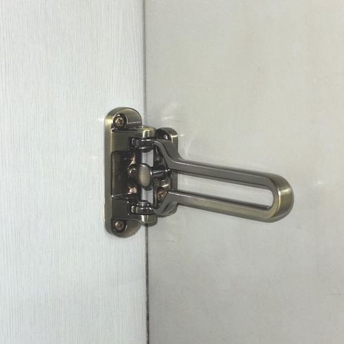 ■Benry ドアガード 耐震型 外開き(バラ品) シルバー《8S入》〔品番:SBDG200S〕【2184103×8:0】[送料別途見積り][掲外取寄][店頭受取不可] [2]