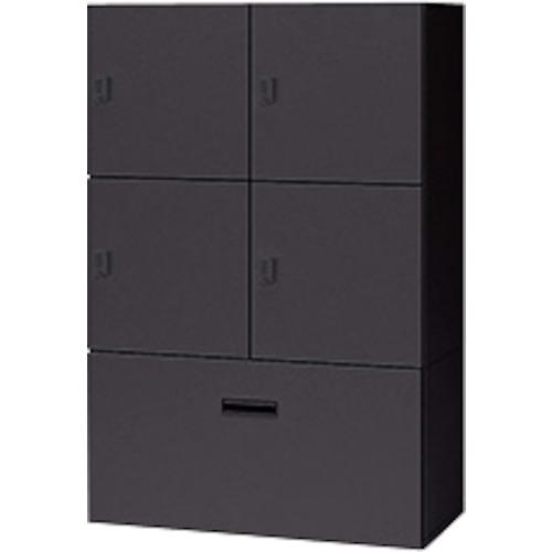 《メーカー》（株）ナイキ《品番》PK-0913CPDR4S-BB《特長》●庫内トレー(標準装備)により上下をセパレートし効率よく収納することができます。●異なるサイズの収納物をすっきりと収納することができます。(配送物用ポケット・小物用ポケット・ペンホルダー・フック)●暗証番号を設定できるダイヤル錠です。暗証番号は固定式で再設定も可能です。●施錠・解錠されたときにダイヤルがシャッフルされ、暗証番号が詮索されにくい仕様です。●設定番号を忘れたときは非常解除キーで解錠できます。(別売)《用途》《仕様》●間口(mm):899●奥行(mm):450●高さ(mm):1350●色:本体:ブラック/扉:ブラック●扉色:ブラック●鍵タイプ:ゼロ復帰ダイヤル錠●1マス有効内寸(mm)間口:377●1マス有効内寸(mm)奥行:375●1マス有効内寸(mm)高さ:410●付属品:1室あたり:扉ポケット1個、トレー1枚●鍵:ゼロ復帰ダイヤル錠(コンセント付)《仕様2》●本体:スチール塗装仕上、電源コンセント付、電源(2口):1500Wまで、コード長さ:2.9m、ゼロ復帰ダイヤル錠(固定変換式)、下段ファイル付、4人用《原産国（名称）》日本《材質／仕上》●本体:スチール塗装仕上《セット内容／付属品》●1室あたり:扉ポケット1個、トレー1枚《注意》●下置きで使用される場合は、ベース（別売り）を必ずご使用ください。《JANコード》《本体質量》69.7kg※こちらの商品は送料無料対象外です。※「送料無料」と表示されても別途送料が必要となりますのでご注意ください。NAIKI　パーソナルロッカー（4人用下段ファイル付）　ポッケ　PK型　スタンダードタイプ　ゼロ復帰ダイヤル錠　投入口なし〔品番：PK-0913CPDR4S-BB〕[注番:3821411][本体質量：69.7kg]《包装時基本サイズ：××》〔包装時質量：〕分類》オフィス・住設用品》オフィス家具》ロッカー☆納期情報：取寄管理コード(903) 掲載外商品