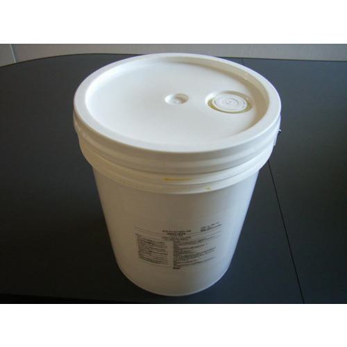 《メーカー》永幸計器（株）《品番》ICT620-RR-18L《特長》●効率よくさびた部品を回復する安全な錆除去剤です。●鉄を結合することにより酸化鉄から鉄を取り出します。●使用方法は簡単で、さびた部品を浸した後にイオン交換水あるいは蒸留水ですすぐだけです。●浸漬時間は、錆の程度により数分から1日です。《用途》●鉄専用のサビ取り剤。《仕様》●色:薄黄色●容量(L):18《仕様2》《原産国（名称）》日本《材質／仕上》●主成分:水分、界面活性剤《セット内容／付属品》《注意》●洗浄には必ずイオン交換水または蒸留水を使用してください。●ICT620-RRを使用することにより金属表面が黒くなることがあります。●液体の色が黒く変わったら、新しいものと取り換えてください。●ICT620-RRは鉄専用です。《JANコード》《本体質量》18000.0g※こちらの商品は送料無料対象外です。※「送料無料」と表示されても別途送料が必要となりますのでご注意ください。ゼラスト　錆除去剤　鉄用　ICT620−RR　18L缶〔品番：ICT620-RR-18L〕[注番:8683091][本体質量：18000.0g]《包装時基本サイズ：195.00×250.00×300.00》〔包装時質量：8.5kg〕分類》化学製品》化学製品》サビ取り剤☆納期情報：取寄管理コード(003) 掲載外商品