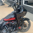 ハーレー ロードグライド 1.5インチ フラットトップ ハンドルバー/ケーブルキット 14インチ ブラック 【Fat Baggers】619914-B