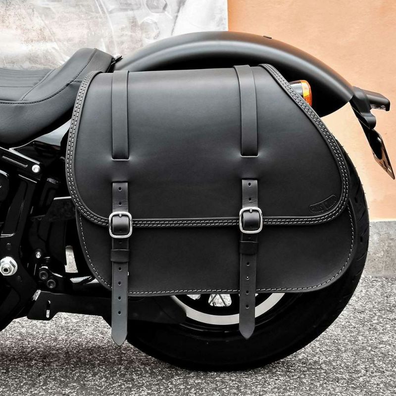 ★エントリーでポイント10倍!!★ エンズクオイオ Country レザーサドルバッグ (ブラック) M8ソフテイル