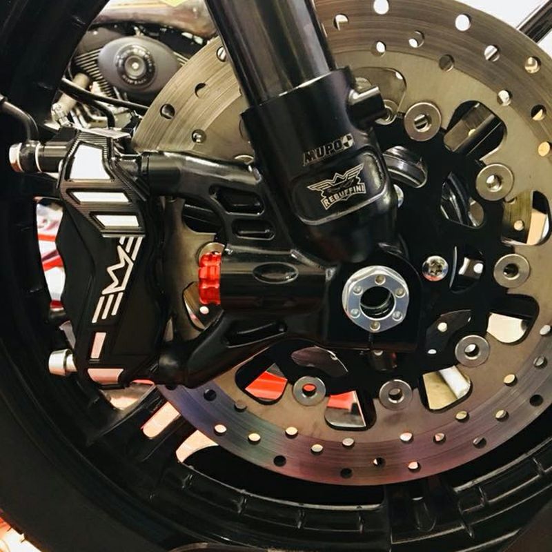 レブフィニ RR108 ラジアルマウント ブレーキキャリパー フロント・右用 (ブラックコントラスト)