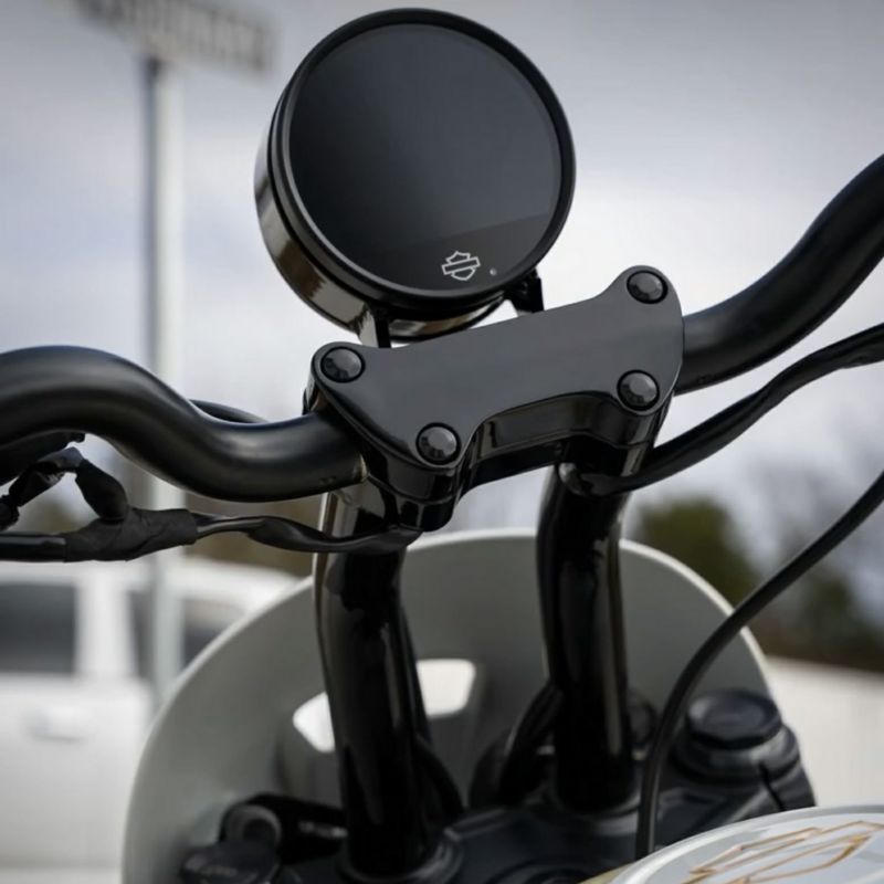 ローライダーS/ST アジャスタブルゲージマウント付 8インチ・プルバックライザー (グロスブラック) バンキン(2)