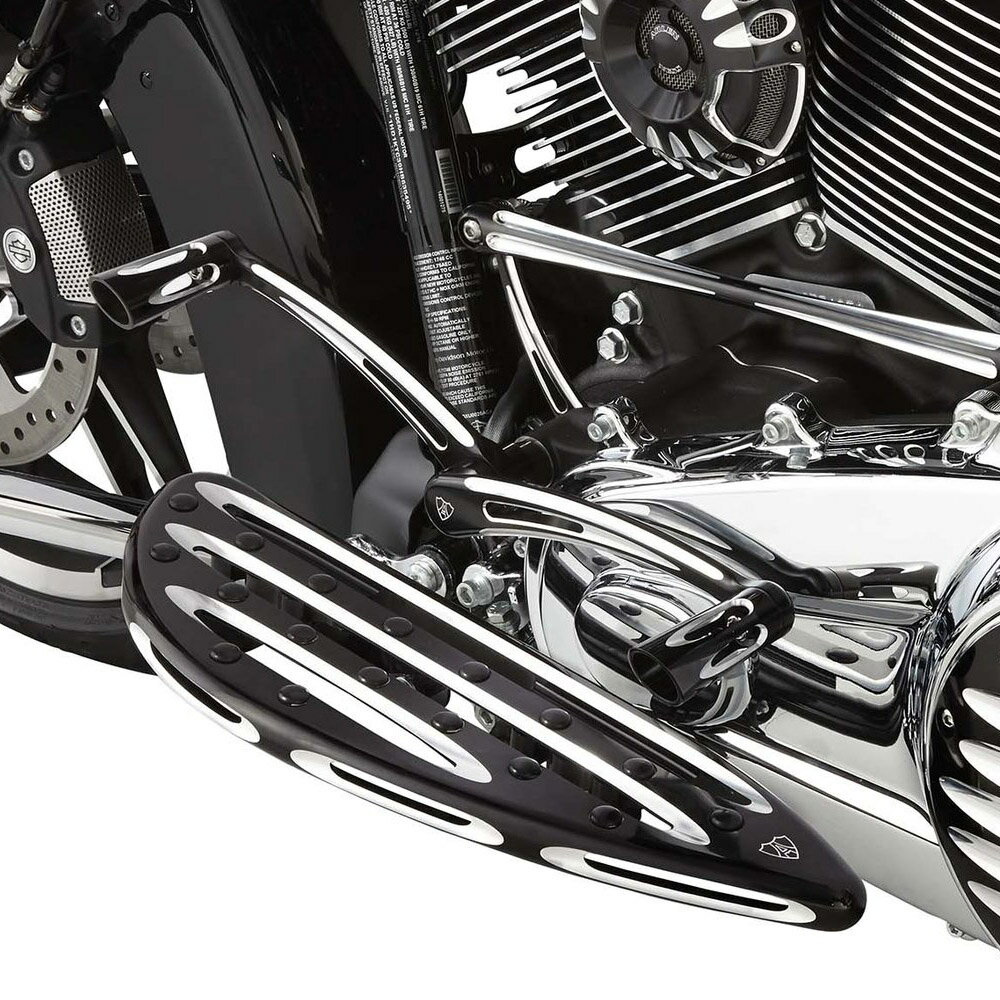 【Arlen Ness】Deep Cut ドライバーフットボード コントラストカット 410-003