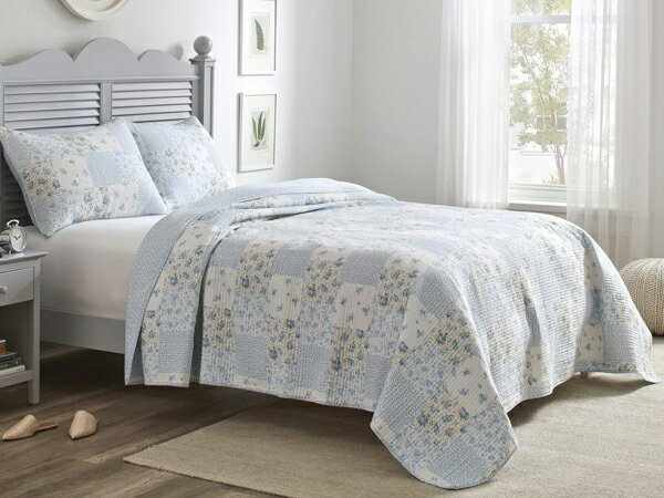 【キング】 Laura Ashley ローラ アシュレイ Kenna Cornflower キルト・セット (ブルー) 243×264cm 薄手掛け布団1枚&枕...