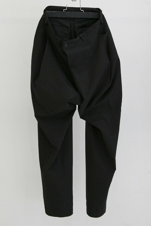 JULIUS TUCKED BAGGY PANTS