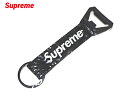 ySupreme Bottle Opener Webbing Keychain Black Vv[ {g I[vi[ L[`F[ 𔲂L[z ubN L[z_[ 2021AW 2021FWz