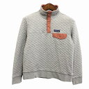 DESCRIPTION ブランドpatagonia/パタゴニア サイズ【表記】S【実寸】 肩幅：約41cm着丈：約58cm身幅：約48cm袖丈：約59cm 素材表地 : コットン 色グレー 仕様 アウトドアスナップTキルティング 状態 破れ：袖 商品管理番号O9251 ABOUT ITEM商品撮影時の照明やお使いのモニター・ブラウザ等ご覧いただく環境により実物と商品画像の色が多少異なる場合がございます。全てアメリカからの輸入品ですがブランドやアイテムによりそれぞれサイズ感が異なります。生地の伸縮や厚み等、測定に多少の誤差が生じる場合がございますが、表記サイズと合わせまして実寸値を記載させていただいておりますので必ずご確認ください。新品や未使用品と記載があるもの以外は全て中古品ですので、程度は異なりますが使用感がございます。状態は慎重に確認し商品説明や画像により記載しておりますが、全てを記載することは中古品の特性上困難です。ご不明な点やご質問がございましたらお気軽にお問い合わせください。