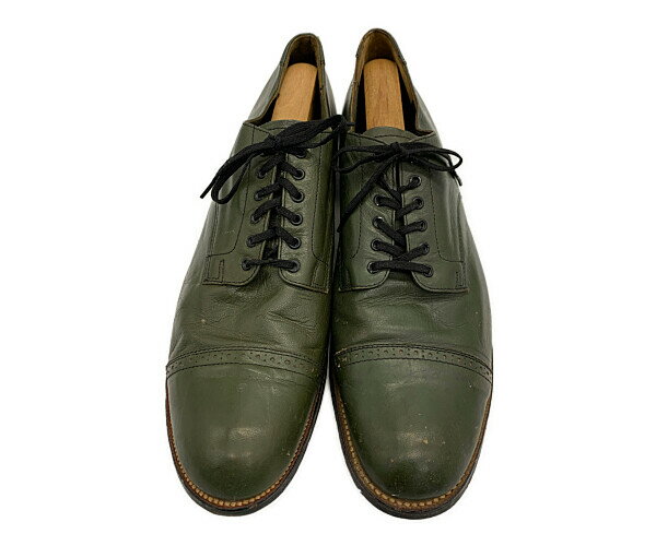DESCRIPTION ブランドSTACY ADAMS/ステイシーアダムス サイズ【サイズ】11 D 【実寸】 (アウトソール)全長：約32cm最大幅：約10cm最小幅：約6cmヒール高さ：約2.5cm 主な素材表地 : レザー 色グリーン 仕様 生産国 : USA製80年代MADISONパンチドキャップトゥー 状態 汚れ： 左足側面キズ：全体 履き口/全体的に細かな傷 商品管理番号KA1244 ABOUT ITEM商品撮影時の照明やお使いのモニター・ブラウザ等ご覧いただく環境により実物と商品画像の色が多少異なる場合がございます。全てアメリカからの輸入品ですがブランドやアイテムによりそれぞれサイズ感が異なります。生地の伸縮や厚み等、測定に多少の誤差が生じる場合がございますが、表記サイズと合わせまして実寸値を記載させていただいておりますので必ずご確認ください。新品や未使用品と記載があるもの以外は全て中古品ですので、程度は異なりますが使用感がございます。状態は慎重に確認し商品説明や画像により記載しておりますが、全てを記載することは中古品の特性上困難です。ご不明な点やご質問がございましたらお気軽にお問い合わせください。