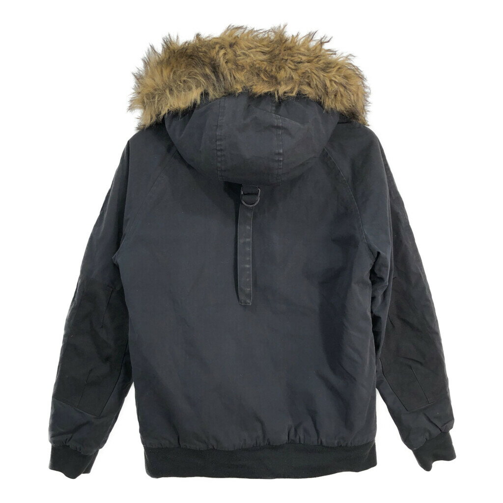 Carhartt カーハート トラッパージャケット ブラック (メンズ S) 中古 古着 R0512