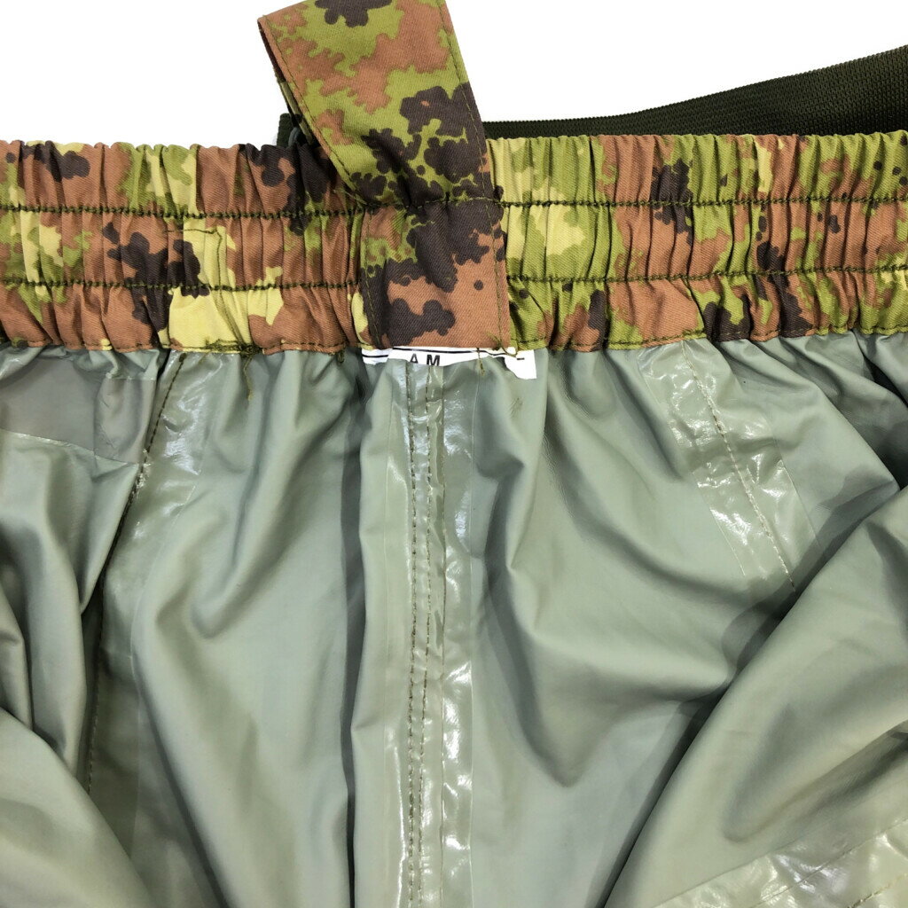 イタリア軍 ウォータープルーフ オーバーオール ミリタリー ユーロ ウッドランドフレック迷彩 (メンズ S相当) 中古 古着 R9294