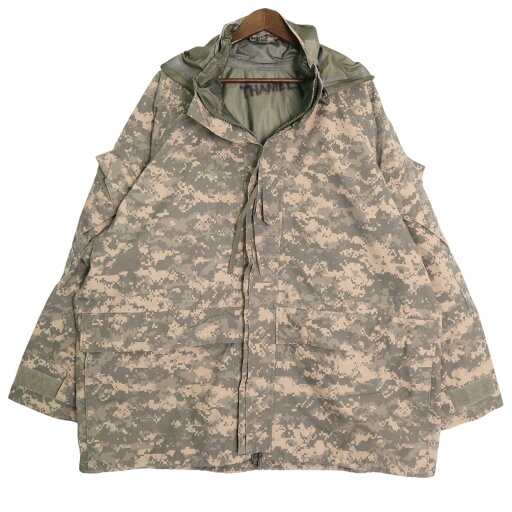 00年代 米軍実物 U.S.ARMY ECWCS GEN2 GORE-TEX パーカー デジタルカモ セージグリーン (メンズ XX-LARGE REGULAR) 中古 古着 A2692 00年代 米軍実物 U.S.ARMY ECWCS GEN2 GORE-TEX パーカー デジタルカモ セージグリーン (メンズ XX-LARGE REGULAR) 中古 古着 A2692