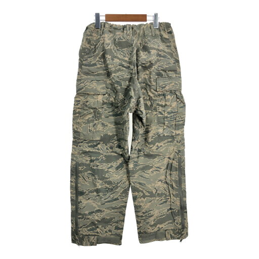 米軍実物 U.S.AIRFORCE APECS GORETEX パンツ ミリタリー ABUカモ (メンズ SMALL相当) 中古 古着 S8942 米軍実物 U.S.AIRFORCE APECS GORETEX パンツ ミリタリー ABUカモ (メンズ SMALL相当) 中古 古着 S8942