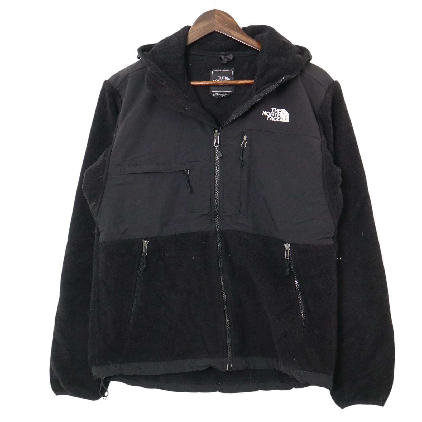 DESCRIPTION ブランドTHE NORTH FACE/ノースフェイス サイズ【サイズ】S【実寸】 肩幅：約46cm着丈：約67cm身幅：約54cm袖丈：約65cm 主な素材表地 : ポリエステル 色ブラック 仕様 裾ドローコードアウトドアDenali デナリ 状態 商品管理番号A4036 ABOUT ITEM商品撮影時の照明やお使いのモニター・ブラウザ等ご覧いただく環境により実物と商品画像の色が多少異なる場合がございます。全てアメリカからの輸入品ですがブランドやアイテムによりそれぞれサイズ感が異なります。生地の伸縮や厚み等、測定に多少の誤差が生じる場合がございますが、表記サイズと合わせまして実寸値を記載させていただいておりますので必ずご確認ください。新品や未使用品と記載があるもの以外は全て中古品ですので、程度は異なりますが使用感がございます。状態は慎重に確認し商品説明や画像により記載しておりますが、全てを記載することは中古品の特性上困難です。ご不明な点やご質問がございましたらお気軽にお問い合わせください。
