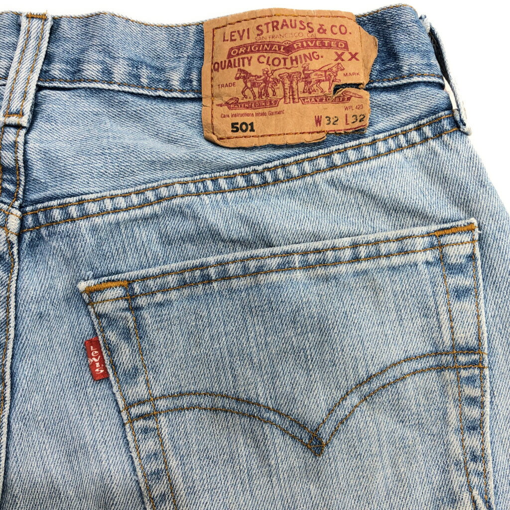 Levi's リーバイス 501 デニムパンツ ライトブルー(メンズ W32 L32)中古 古着 U8845