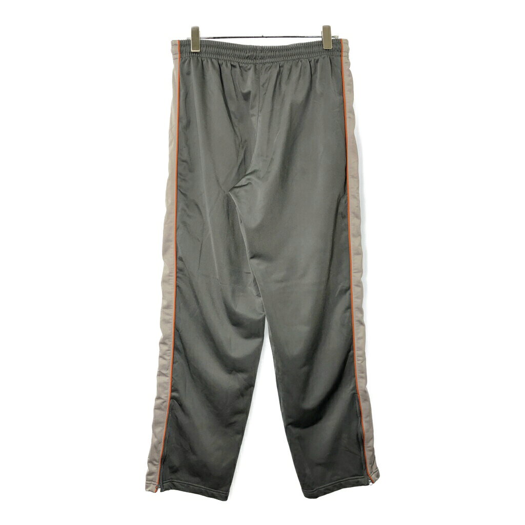 YAMAHISA USEDCLOTHINGSHOPの00年代 NIKE ナイキ トラックパンツ スポーツ グレー(メンズ L)中古 古着 V9544｜アングル2