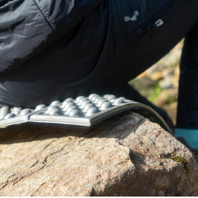 エバニュー EVERNEW 深山座布団 アウトドア 登山 ハイキング トレッキング マット