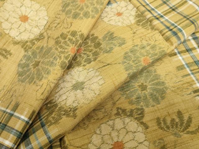 平和屋着物●上質な紬　市松草花文　正絹　逸品　DABC2748ud