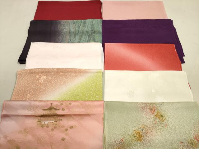 ■■■　商品詳細　■■■ 【正絹】 状態は特に目立ったシミ汚れなどもなく大変良い状態です。 大変上質な逸品になります。 お安く出品致しますので、是非この機会にいかがでしょうか？ ■■■　注意事項　■■■ ■モニター発色の具合により色合いが異なる場合がございます。 ■寸法は多少の誤差が生じる場合がございますのでご了承ください。 ■縫込みの長さが左右非対称の場合は短い部分を記載しております。 左右非対称であってもご返品・お値引き等の保証は出来かねますので、ご了承の上ご購入をお願い致します。 ■シミ等のチェックには注意を払っておりますが、見落としがある場合もございますし、個人の見解も様々ですので神経質な方のご購入はお控えください。 ■箪笥に入っておりました着物や帯なので畳みシワや匂いがあるものもございます。 ■お休みは基本的に土日祝となりますが、その他臨時でお休みする場合がございますのでご了承ください。 ■商品の発送は平日のみの発送となります。 ■夜間と土曜、日曜日はお問い合わせの回答が遅れる場合がございます。 ■当店では、お直し、紋入れ、お手入れ等は承っておりません。 ■生地の状態（ヤケ、経年劣化等）によってはサイズ直しが出来ない場合がございます。 その点もどうかご了承のうえ、ご購入をお願いいたします。 ■弊社で取り扱う商品は一点ものにつき、時期や在庫状況に応じて金額が変更となる場合がございます。 ■検針は行っておりません。予めご了承いただきますようお願いいたします。 ■【洗える着物】と記載のある商品におきましては、商品お届け後に洗濯を行ってしまってからのご返品にはご対応しかねます。 念の為、専門店でのお手入れをお願いいたします。 ■着物のサイズ目安は下記を参考ください↓ ＜女性着物＞　お端折り次第で＋5cm　−1cmが着用可能サイズ 　例）身丈170cmの場合、身長160cm〜175cm ＜男性着物＞　身丈＋約25cm〜27cm程が適応身長 　例）身丈155cmの場合、身長180〜182cm