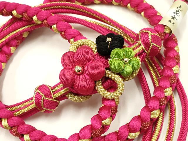 ■■■　サイズ　■■■ 長さ　約157.5cm（房を除く） ■■■　商品詳細　■■■ 【未使用】 状態は特に目立ったシミ汚れなどもなく大変良い状態です。 大変上質な逸品になります。 お安く出品致しますので、是非この機会にいかがでしょうか？ ■■■　注意事項　■■■ ■モニター発色の具合により色合いが異なる場合がございます。 ■寸法は多少の誤差が生じる場合がございますのでご了承ください。 ■縫込みの長さが左右非対称の場合は短い部分を記載しております。 左右非対称であってもご返品・お値引き等の保証は出来かねますので、ご了承の上ご購入をお願い致します。 ■シミ等のチェックには注意を払っておりますが、見落としがある場合もございますし、個人の見解も様々ですので神経質な方のご購入はお控えください。 ■箪笥に入っておりました着物や帯なので畳みシワや匂いがあるものもございます。 ■お休みは基本的に土日祝となりますが、その他臨時でお休みする場合がございますのでご了承ください。 ■商品の発送は平日のみの発送となります。 ■夜間と土曜、日曜日はお問い合わせの回答が遅れる場合がございます。 ■当店では、お直し、紋入れ、お手入れ等は承っておりません。 ■生地の状態（ヤケ、経年劣化等）によってはサイズ直しが出来ない場合がございます。 その点もどうかご了承のうえ、ご購入をお願いいたします。 ■弊社で取り扱う商品は一点ものにつき、時期や在庫状況に応じて金額が変更となる場合がございます。 ■検針は行っておりません。予めご了承いただきますようお願いいたします。 ■【洗える着物】と記載のある商品におきましては、商品お届け後に洗濯を行ってしまってからのご返品にはご対応しかねます。 念の為、専門店でのお手入れをお願いいたします。 ■着物のサイズ目安は下記を参考ください↓ ＜女性着物＞　お端折り次第で＋5cm　−1cmが着用可能サイズ 　例）身丈170cmの場合、身長160cm〜175cm ＜男性着物＞　身丈＋約25cm〜27cm程が適応身長 　例）身丈155cmの場合、身長180〜182cm