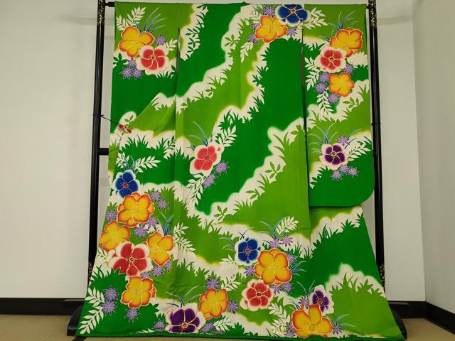 ■■■　サイズ　■■■ 身丈 172cm（肩から） 裄丈 64.5cm 袖丈 104cm　縫込み 8cm 袖幅 32.5cm 前幅 24.5cm 後幅 30cm 着物縫いこみ 内揚げ 0cm 裄 お袖側 約2cm　身頃側 約2cm ■■■　...