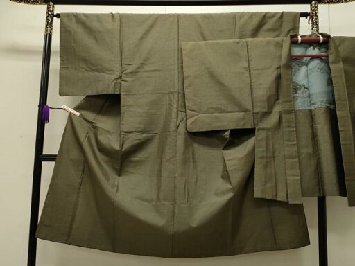 平和屋着物■男性 本場大島紬 アンサンブル 80亀甲 正絹 逸品 CAAI5279dy 平和屋着物■男性 本場大島紬 アンサンブル 80亀甲 正絹 逸品 CAAI5279dy