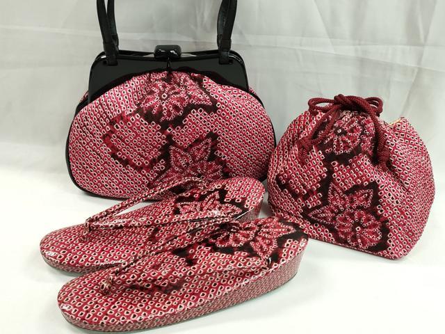 平和屋着物▼和装小物　和装バッグ・巾着・草履セット　絞り　鹿の子花文　草履サイズ：M　逸品　未使用　CAAU6361ju