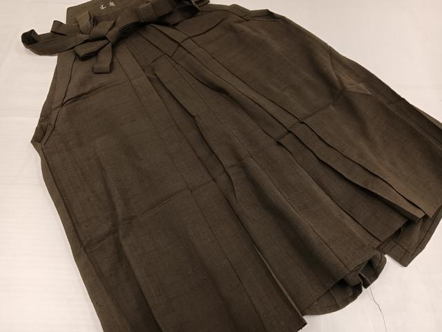 Uramono - 平和屋着物●男性　馬乗り袴　色無地　赤墨色　正絹　逸品　AABH8331ph