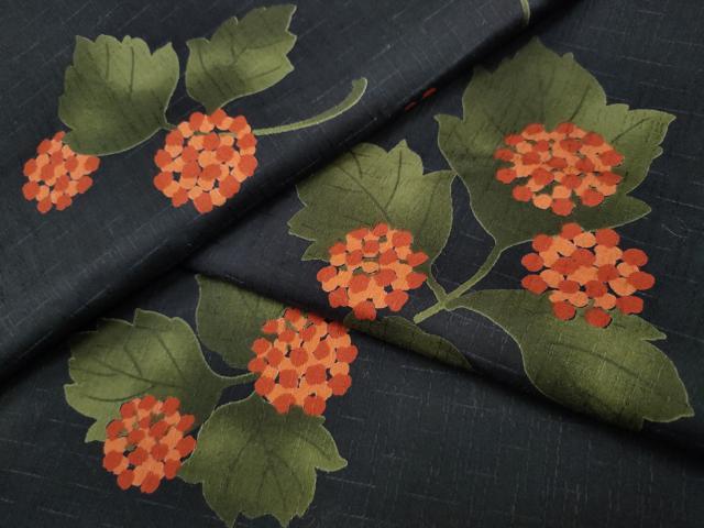 平和屋着物∴夏物　浴衣　舞花文　黒地　綿　逸品　CABB6553ng