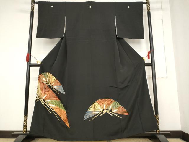 乐天商城 - 平和屋着物■豪華黒留袖　駒刺繍　枝松文　金彩　鬼しぼ縮緬　正絹　逸品　AABC2887st