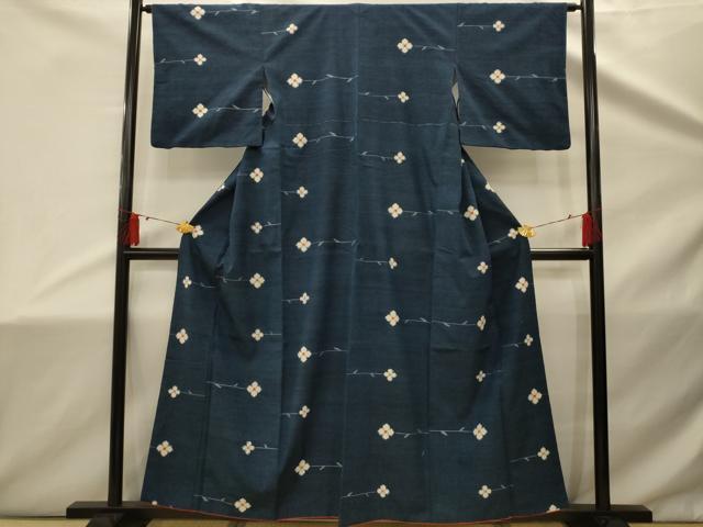 平和屋着物■上質な紬　草花文　正