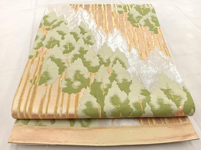 ■■■　サイズ　■■■ 長さ 416cm 幅 30cm程 ■■■　商品詳細　■■■ 【正絹・芯なし】 詳細に関しましては、画像をご確認ください。 大変上質な逸品になります。 お安く出品致しますので、是非この機会にいかがでしょうか？ ■■■　注意事項　■■■ ■モニター発色の具合により色合いが異なる場合がございます。 ■寸法は多少の誤差が生じる場合がございますのでご了承ください。 ■縫込みの長さが左右非対称の場合は短い部分を記載しております。 左右非対称であってもご返品・お値引き等の保証は出来かねますので、ご了承の上ご購入をお願い致します。 ■シミ等のチェックには注意を払っておりますが、見落としがある場合もございますし、個人の見解も様々ですので神経質な方のご購入はお控えください。 ■箪笥に入っておりました着物や帯なので畳みシワや匂いがあるものもございます。 ■お休みは基本的に土日祝となりますが、その他臨時でお休みする場合がございますのでご了承ください。 ■商品の発送は平日のみの発送となります。 ■夜間と土曜、日曜日はお問い合わせの回答が遅れる場合がございます。 ■当店では、お直し、紋入れ、お手入れ等は承っておりません。 ■生地の状態（ヤケ、経年劣化等）によってはサイズ直しが出来ない場合がございます。 その点もどうかご了承のうえ、ご購入をお願いいたします。 ■弊社で取り扱う商品は一点ものにつき、時期や在庫状況に応じて金額が変更となる場合がございます。 ■検針は行っておりません。予めご了承いただきますようお願いいたします。 ■【洗える着物】と記載のある商品におきましては、商品お届け後に洗濯を行ってしまってからのご返品にはご対応しかねます。 念の為、専門店でのお手入れをお願いいたします。 ■着物のサイズ目安は下記を参考ください↓ ＜女性着物＞　お端折り次第で＋5cm　−1cmが着用可能サイズ 　例）身丈170cmの場合、身長160cm〜175cm ＜男性着物＞　身丈＋約25cm〜27cm程が適応身長 　例）身丈155cmの場合、身長180〜182cm