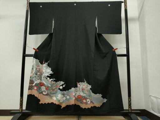 平和屋着物■豪華黒留袖 流水花鳥文 銀糸 正絹 逸品 CAAM0584yc 平和屋着物■豪華黒留袖 流水花鳥文 銀糸 正絹 逸品 CAAM0584yc