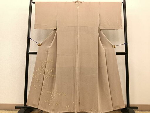 平和屋着物■豪華色留袖 梅松に吹き寄せ 金彩 鬼しぼ縮緬 正絹 逸品 BAAM0861gt 平和屋着物■豪華色留袖 梅松に吹き寄せ 金彩 鬼しぼ縮緬 正絹 逸品 BAAM0861gt