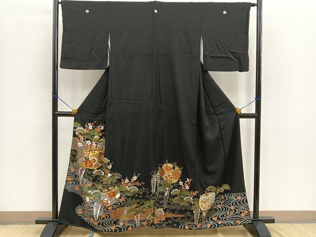 平和屋着物■豪華黒留袖　駒刺繍　糸巻浜松文　金彩　正絹　逸品　BAAQ1311me