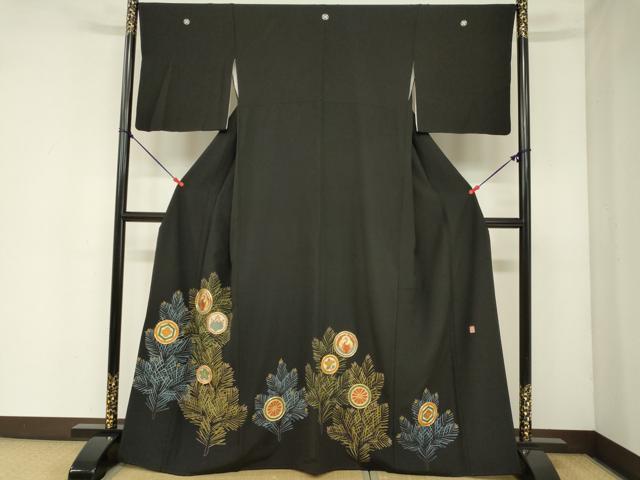 平和屋着物■豪華黒留袖 作家物 駒刺繍 飛鶴花丸松葉文 正絹 逸品 DAAO4400ma